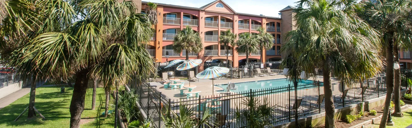 exterior - beachfront palms hotel